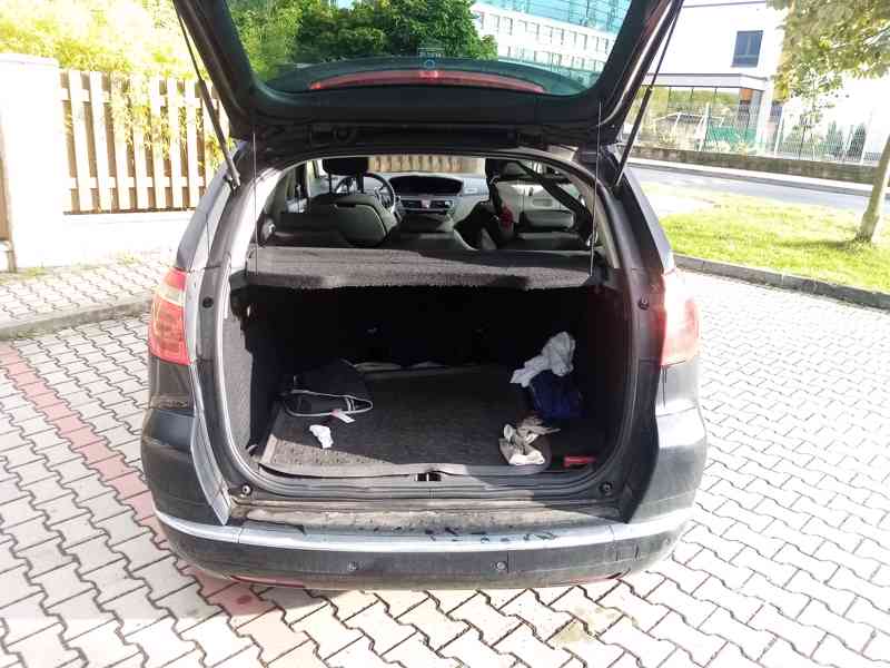 Citroen C4 Picasso 1,6 HDI - foto 7