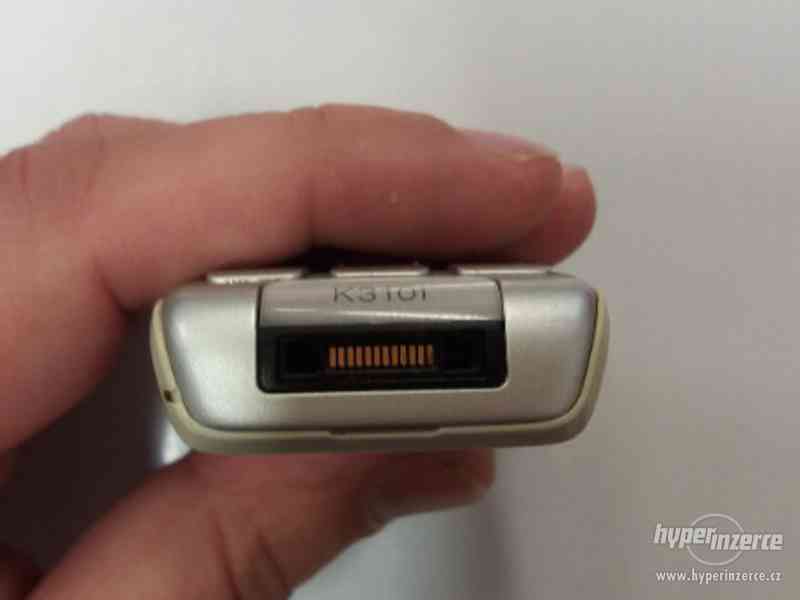 Sony Ericsson K310i bílý (V18100053) - foto 4