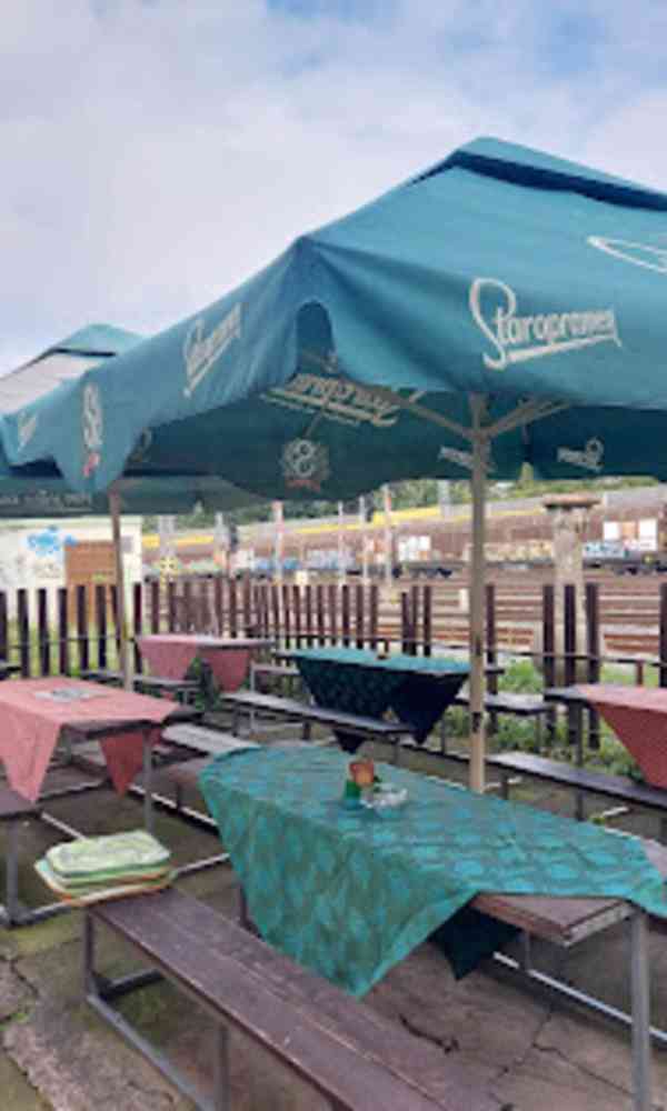 Restaurace u Hostivařského nádraží - foto 3