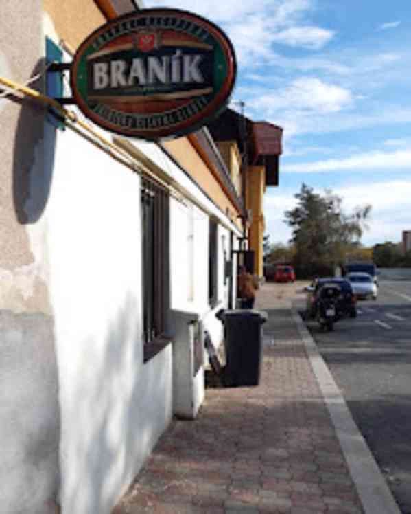 Restaurace u Hostivařského nádraží - foto 1