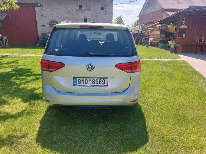 Volkswagen Touran 2,0   7/2020 TDI 85kw - foto 2