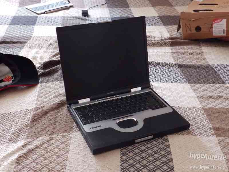 Notebook Compaq EVO N800c, Win 7 - foto 1