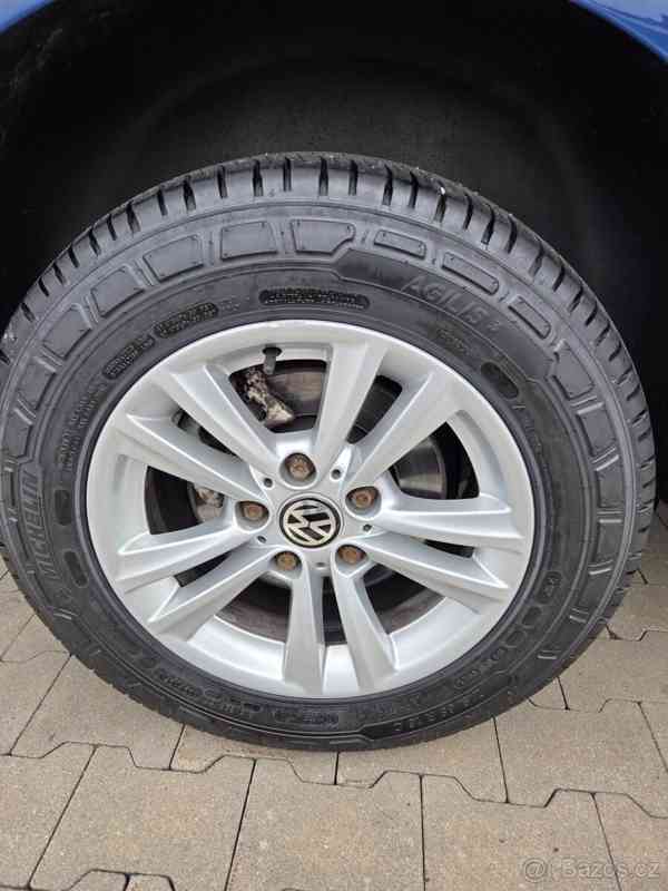 Volkswagen Transporter - foto 11