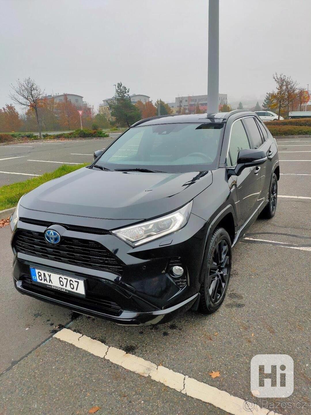 Toyota RAV4 2,5   hybrid - foto 1