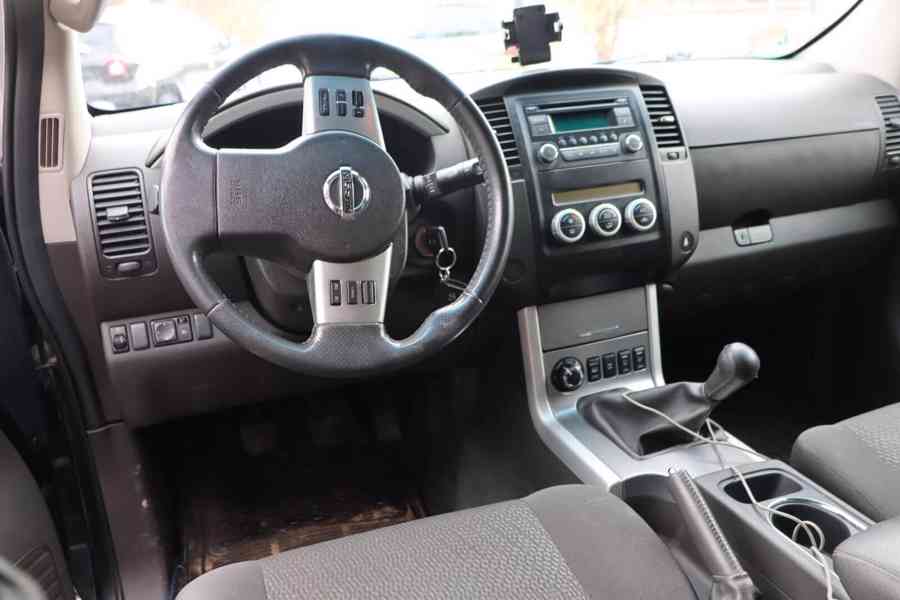 Nissan Pathfinder 2.5 dCi SE nafta 140kw - foto 5