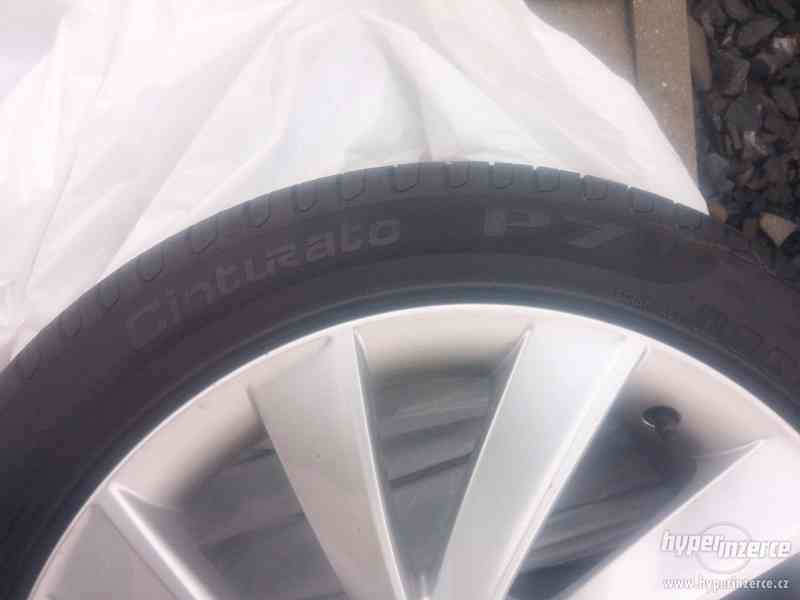 Alu kola+pneu original ŠKODA SUPERB 3 18" Pegasus - foto 4