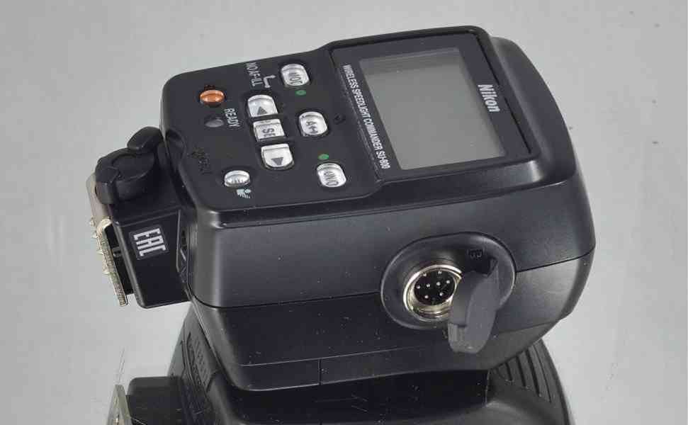 Nikon SU-800 *Bezdrátová záblesková jednotka*i-TTL - foto 7