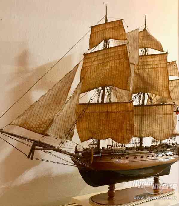 Starožitný drevený model lode „LA CONCORDE“. - foto 2