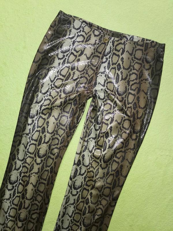 Luxusní dámské lesklé hadí kalhoty - foto 4