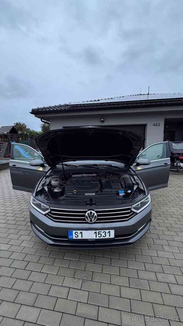 Volkswagen Passat Variant 2,0   TDI DSG 110 kW - foto 8