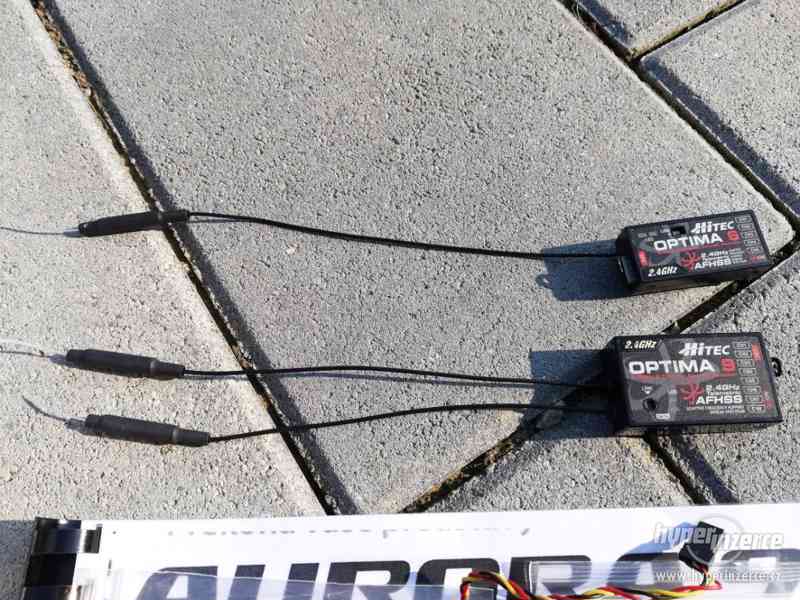 Hitec Aurora 9 + 3 prijimace + telemetria + pult - foto 3