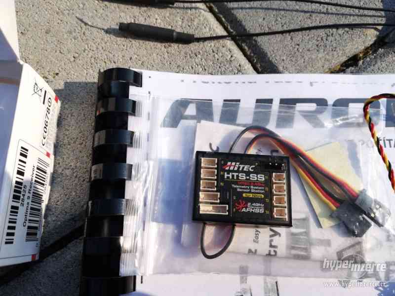 Hitec Aurora 9 + 3 prijimace + telemetria + pult - foto 5