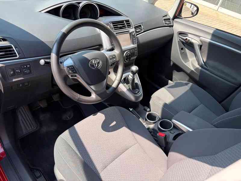 Toyota Verso 1.8i Life benzín 108kw - foto 7