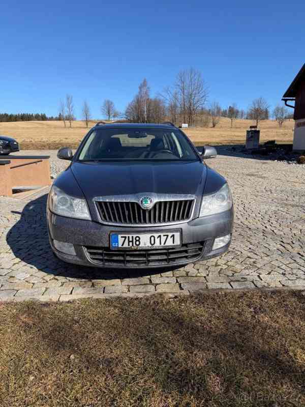 Škoda Octavia 2,0   II generace facelift - foto 1