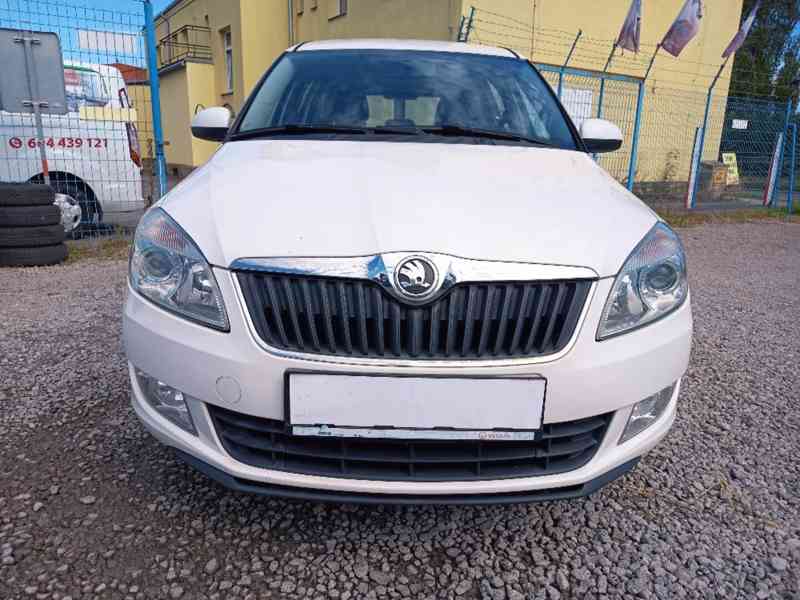 ŠKODA Roomster 1,4i16V Ambition Plus ČR 84TKM - foto 5
