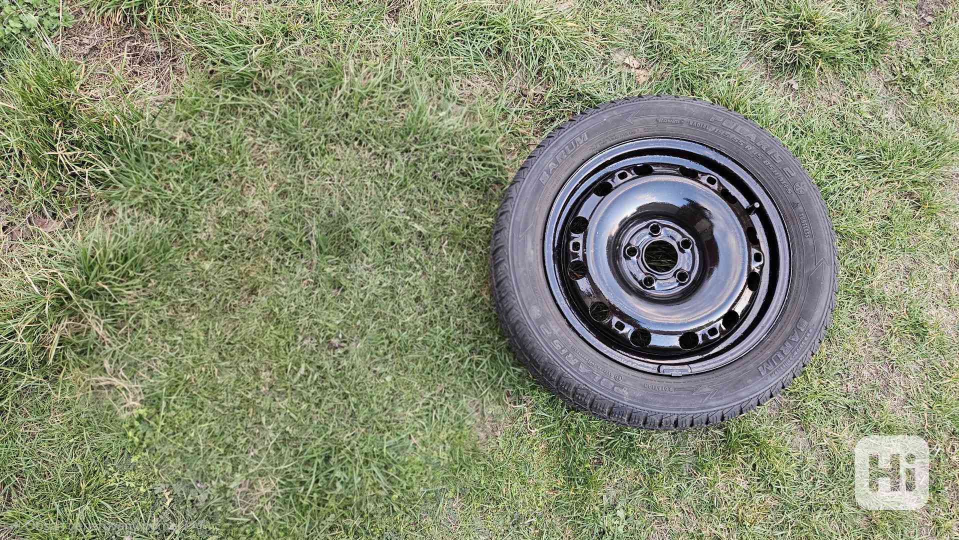 Škoda Fabia rezerva 195/55R15 disk 6Jx15 5x100 ET43 - foto 1
