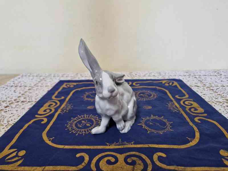 Krásná porcelánová soška Kralik Marienbad - foto 2