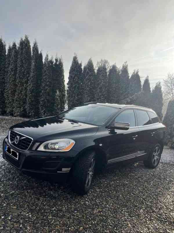 Volvo XC60 2,4   AWD, 4x4, 120kW - foto 1