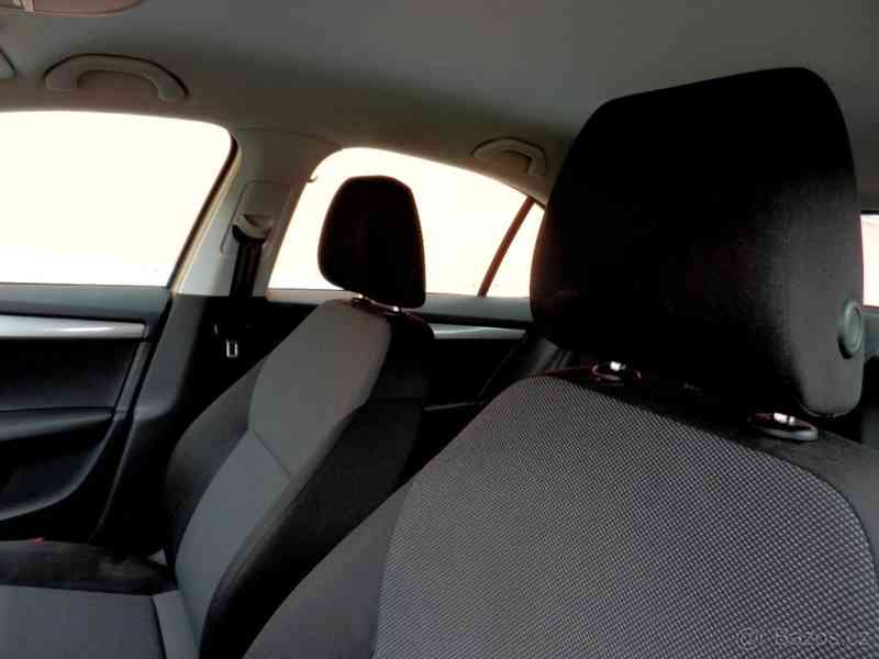 Škoda Octavia 1,2   III TSi TOP STAV KLIMATIZACE - foto 10