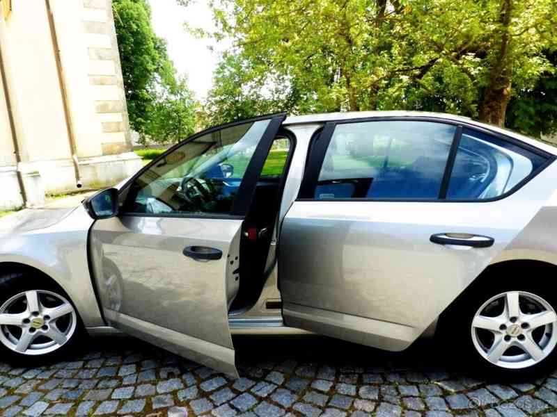 Škoda Octavia 1,2   III TSi TOP STAV KLIMATIZACE - foto 6
