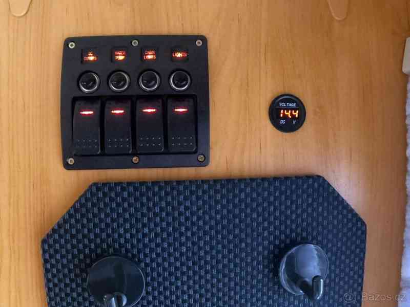 Hobby Excellent 495, mover, solár, LED, USB, nosiče kol  - foto 7