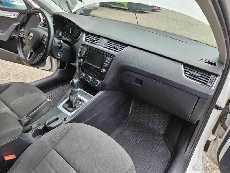 Škoda Octavia 1,4   TSI G-TEC 81 kW ELEGANCE, ČR - foto 7