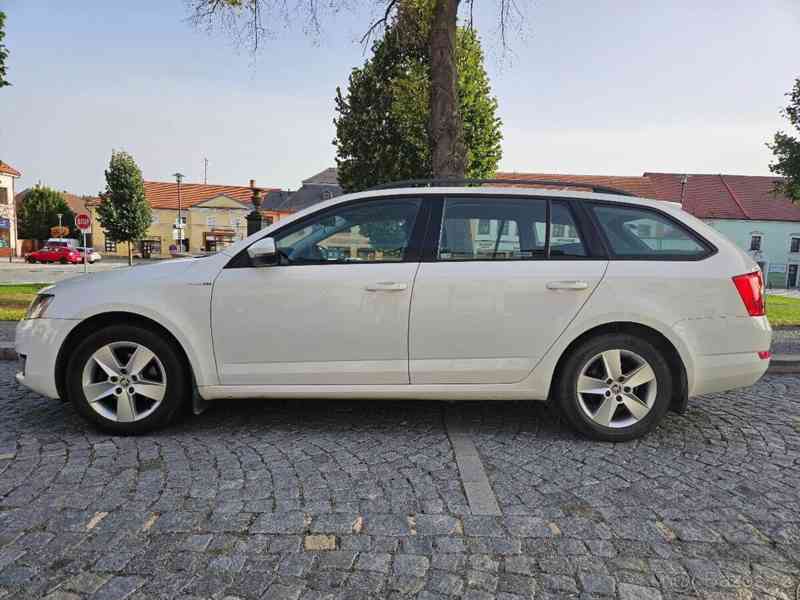 Škoda Octavia 1,4   TSI G-TEC 81 kW ELEGANCE, ČR - foto 9