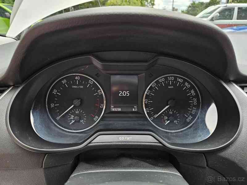 Škoda Octavia 1,4   TSI G-TEC 81 kW ELEGANCE, ČR - foto 11