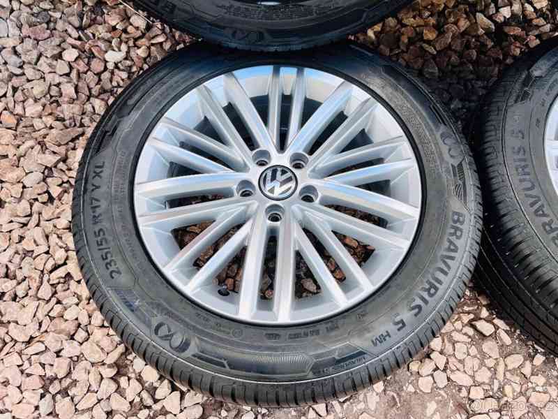 5x112 R17 originál letní sada VW Tiguan -235/55 - DOT 2020 - foto 4