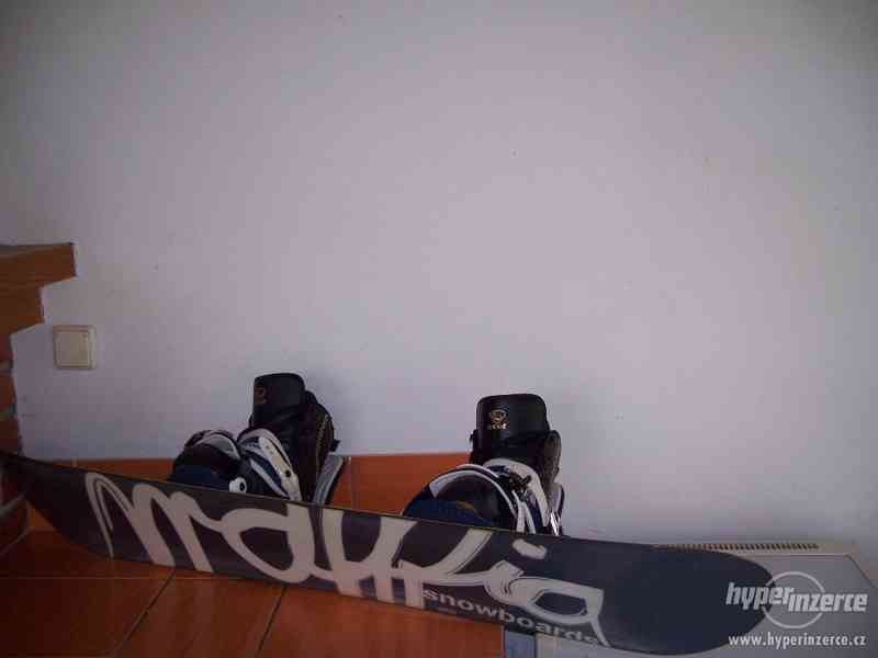 Prodám snowboard MAFIA 128cm s vázáním za 1650,- Kč - foto 7