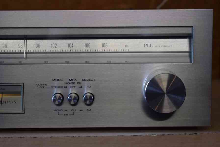 HITACHI FT-340 VÝBORNÝ VINTAGE STEREO TUNER !! - foto 3