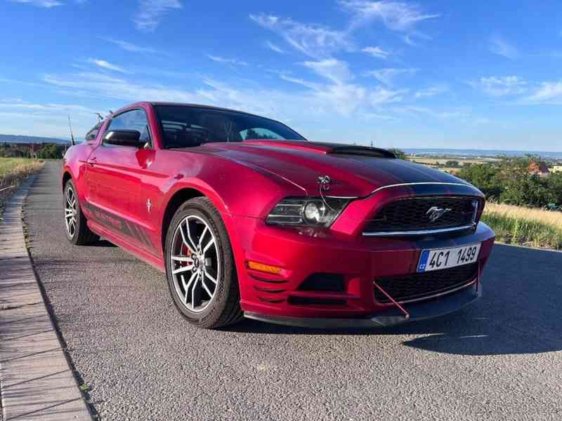 Ford Mustang 3,7   V6, 227 kW, Automat, Roush - foto 4