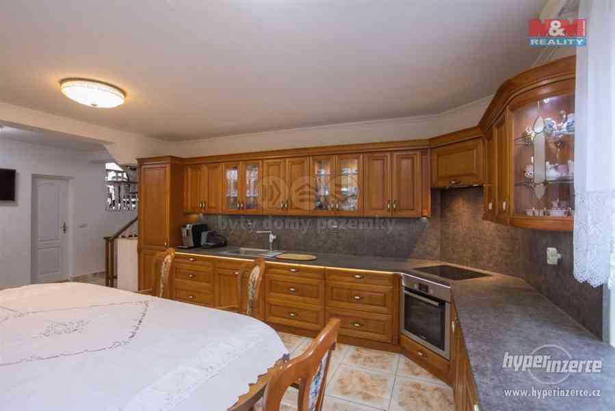 Prodej, rodinný dům 8+2, 6177 m2, Otmarov - foto 12