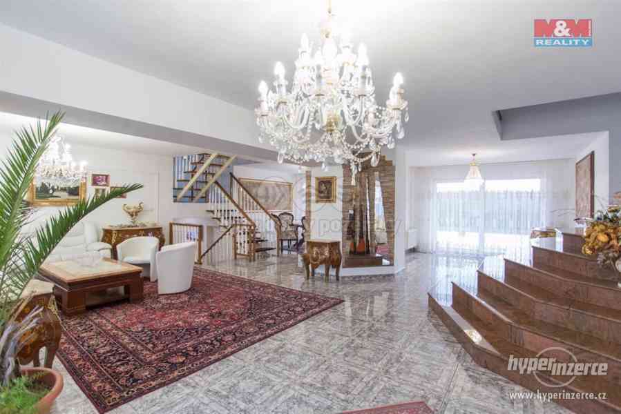 Prodej, rodinný dům 8+2, 6177 m2, Otmarov - foto 23