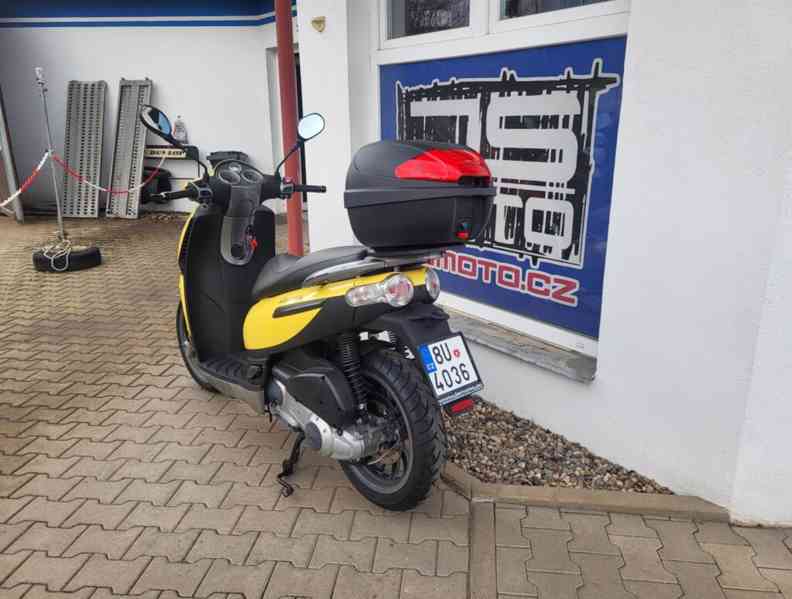 Piaggio Carnaby 200 - foto 6