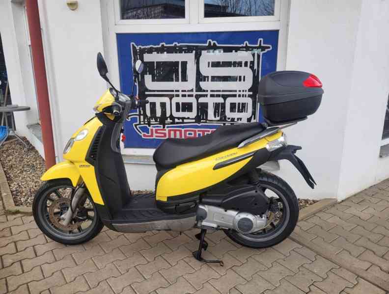 Piaggio Carnaby 200 - foto 5