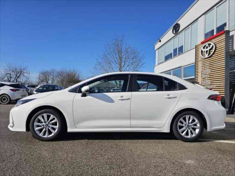 Toyota Corolla 1,8   hybrid 2024 na splátky - foto 2