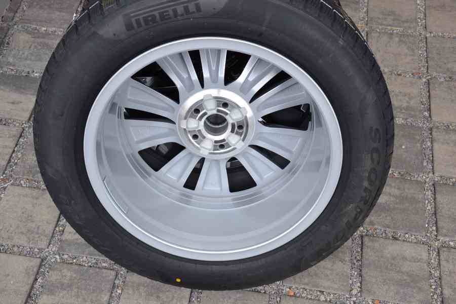 Nová zimní Alu sada Š.Enyaq, Elroq - 235/55+255/50 R19 DOT25 - foto 2