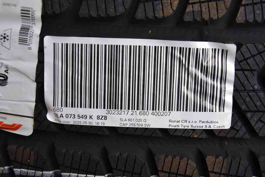 Nová zimní Alu sada Š.Enyaq, Elroq - 235/55+255/50 R19 DOT25 - foto 14