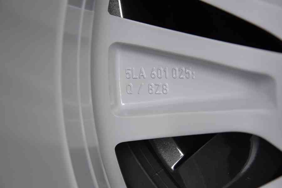 Nová zimní Alu sada Š.Enyaq, Elroq - 235/55+255/50 R19 DOT25 - foto 20