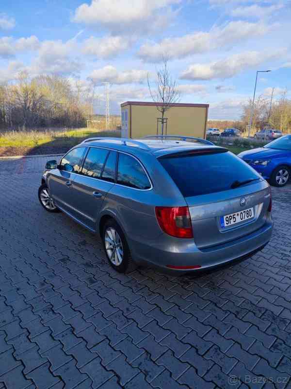 Škoda Superb 2,0   2, 2011 - foto 3