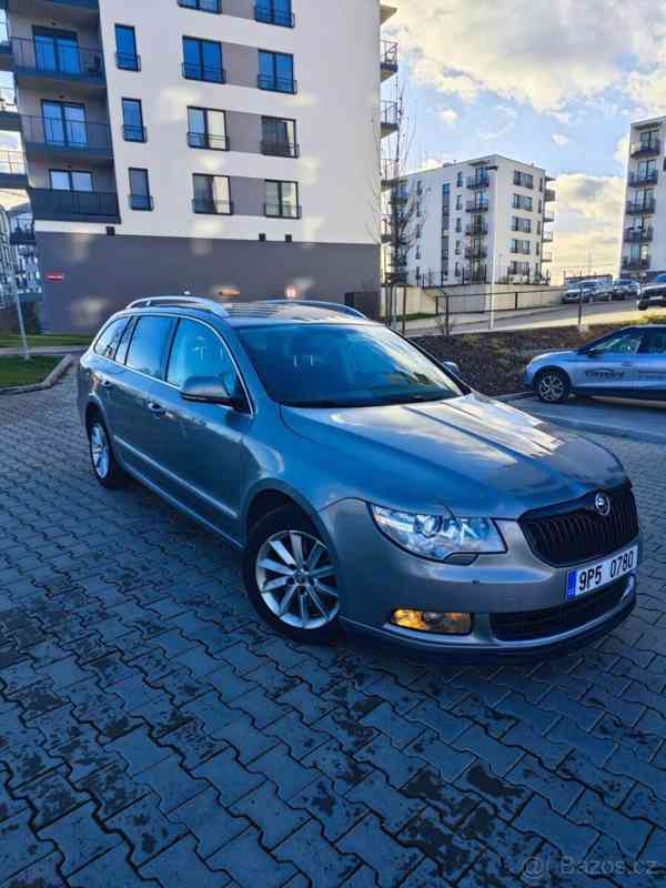 Škoda Superb 2,0   2, 2011 - foto 5