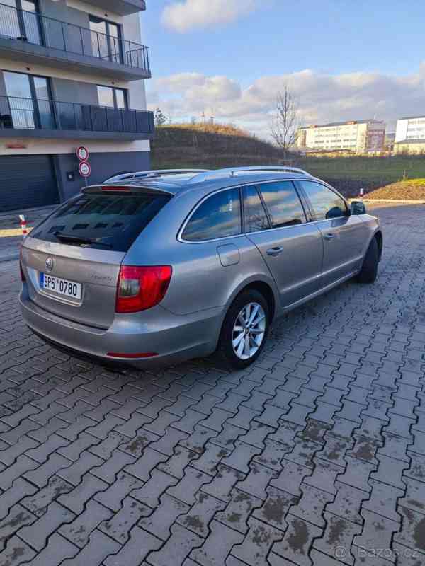 Škoda Superb 2,0   2, 2011 - foto 4