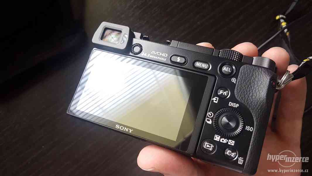 Sony alpha 6000 - foto 7