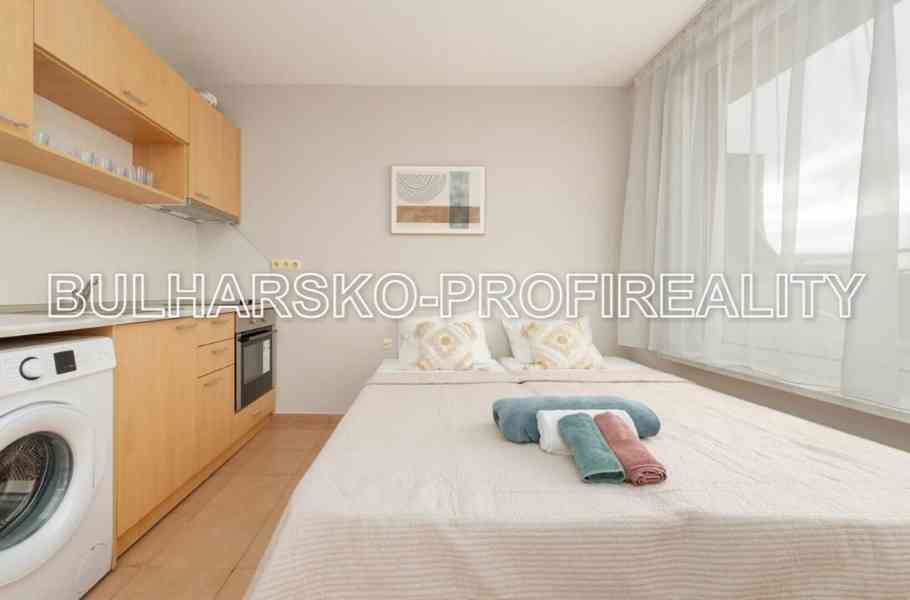 Bulharsko-STUDIO (42 m) | VÝHLED NA BAZÉN | NĚKOLIK BAZÉNŮ | - foto 5
