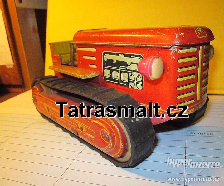 Koupím starou hračku pasák, jeřáb, auto od firmy Tatrasmalt - foto 1