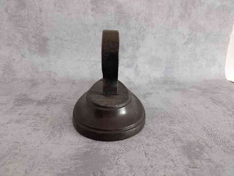 Stará historická litinová žehlička 2,64 kg, pěkná - foto 9