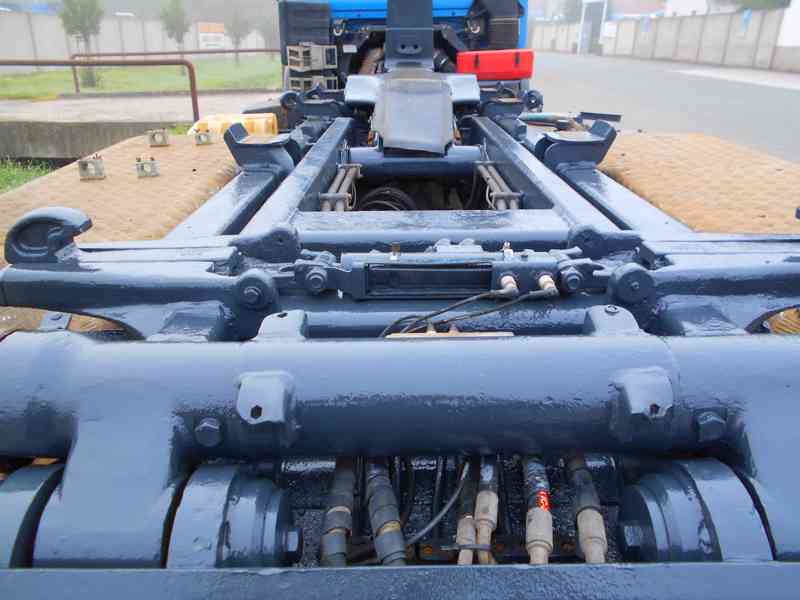 MERCEDES BENZ ACTROS 2641 - foto 16