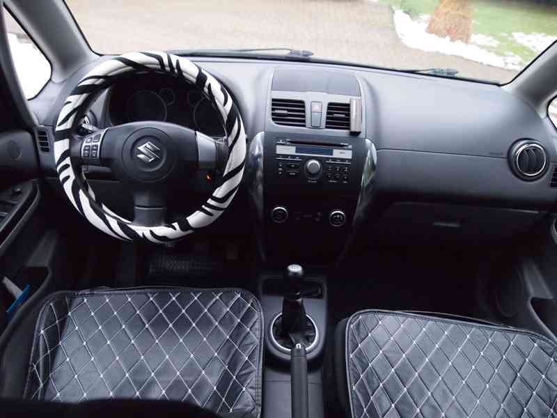 Suzuki SX4 1,6i 4X4 - foto 10