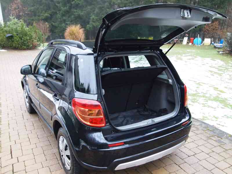 Suzuki SX4 1,6i 4X4 - foto 8